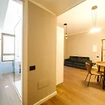 Apartment Cavour's Dream By Buddyrent