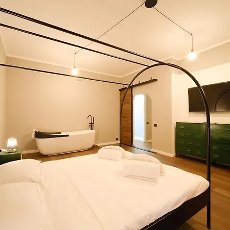 Cavour's Dream By Buddyrent Apartment *
