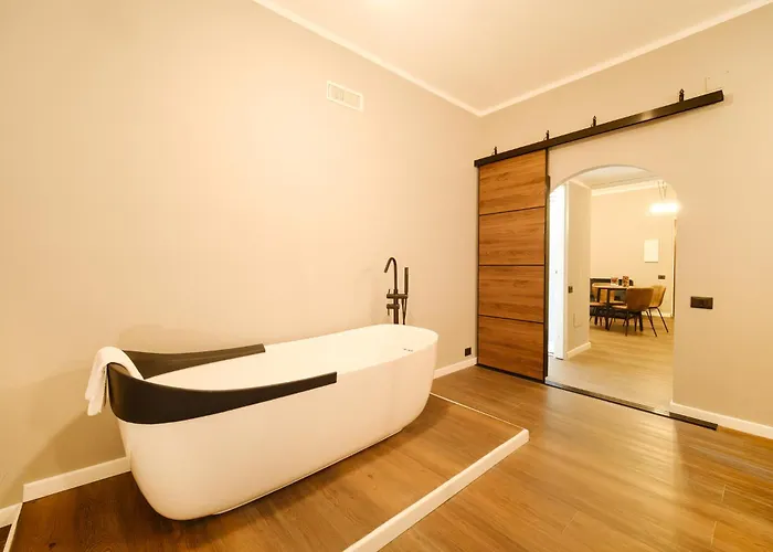 Cavour's Dream By Buddyrent * Rome