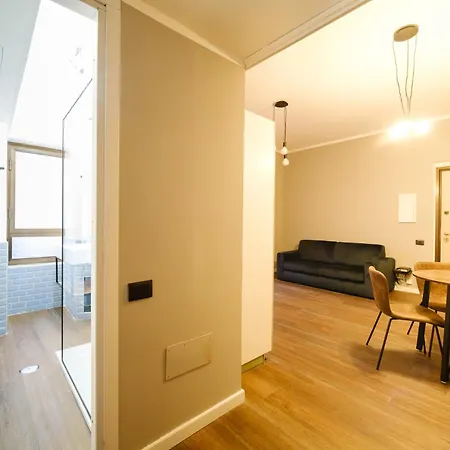 Apartment Cavour's Dream By Buddyrent